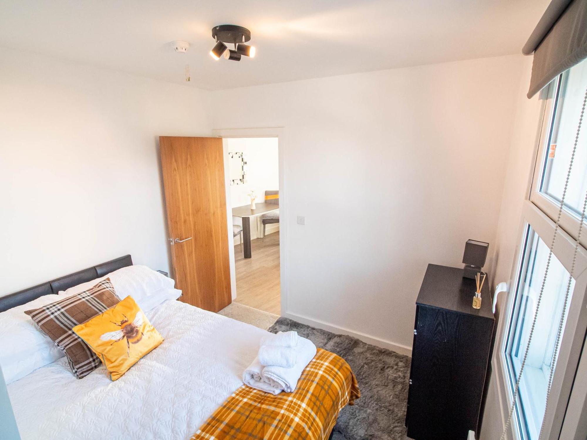 The Heart Of Huddersfield Hideaway Apartment Ngoại thất bức ảnh